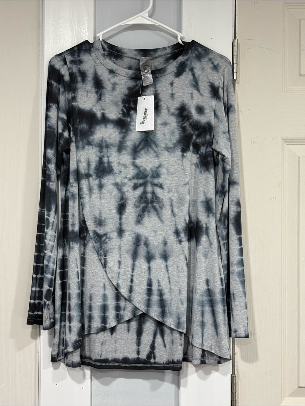 Go Couture Black & Gray Tie-Dye Long Sleeve Crossover Tunic